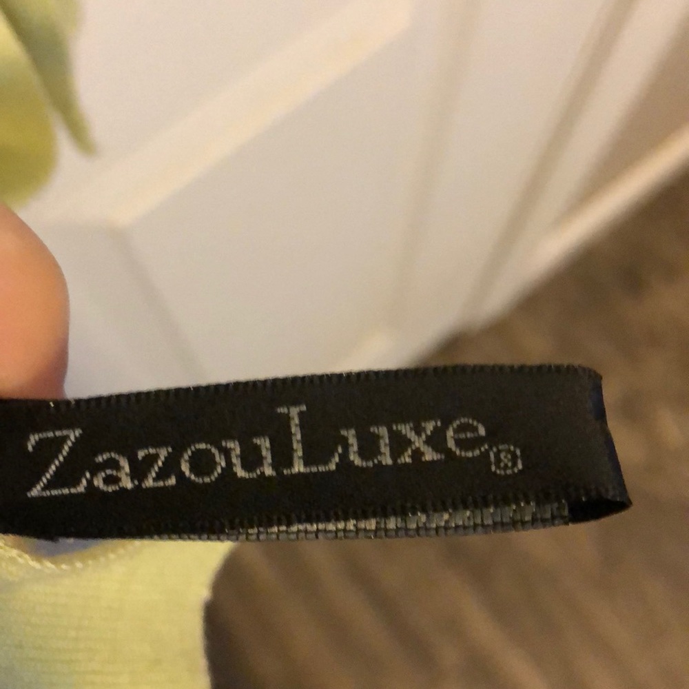 Long thin scarf - Picture 3 of 5